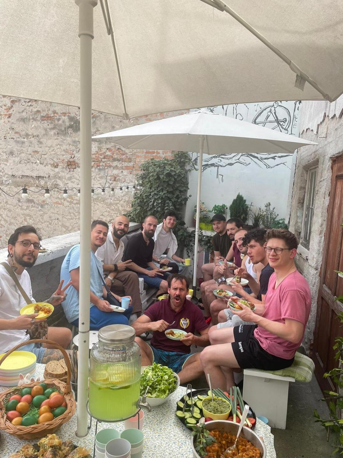 Hostel El Diablo Belgrade Luaran gambar