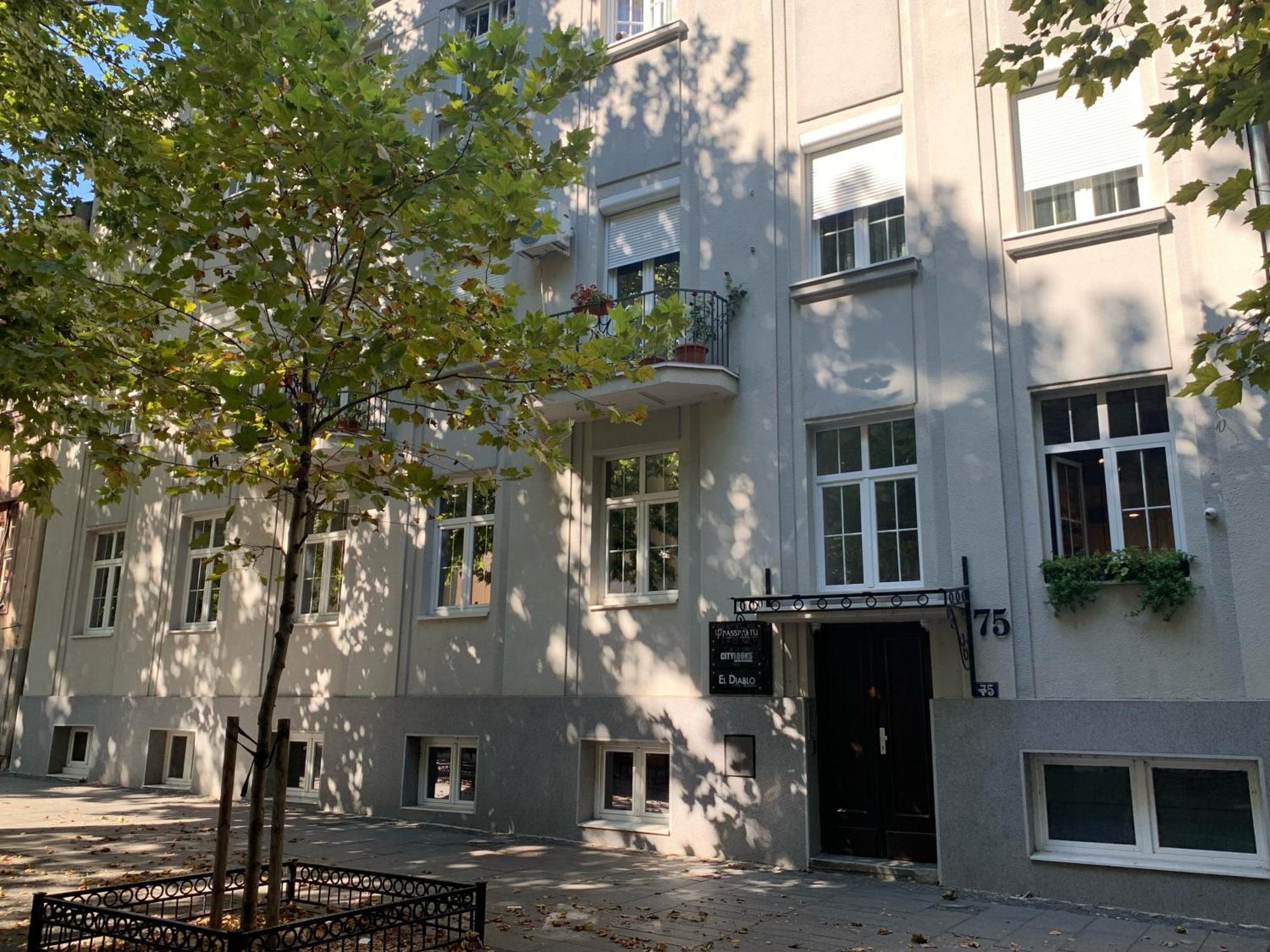 Hostel El Diablo Belgrade Luaran gambar